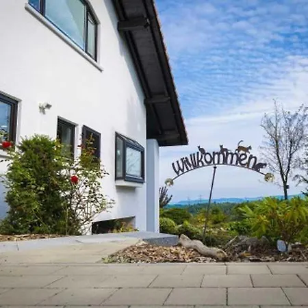 Raina 巴特塞京根